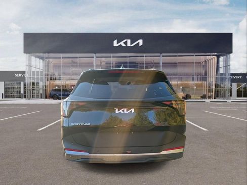 New 2026 Kia Sportage EX w/ EX Panorama Roof Package FWD image 7