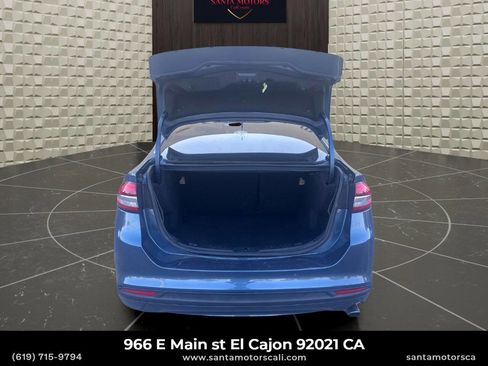 Used 2018 Ford Fusion SE w/ Equipment Group 201A image 28