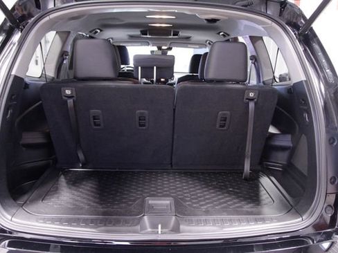 Certified 2022 Honda Pilot Touring image 25