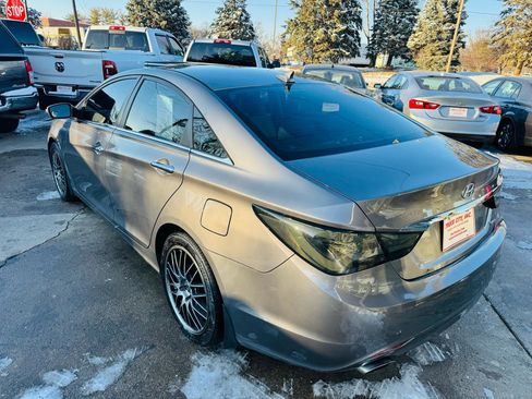 Used 2011 Hyundai Sonata Limited w/ Navigation Pkg 5 image 5