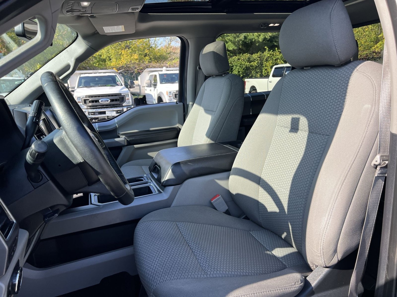 Used 2019 Ford F150 XLT w/ Equipment Group 302A Luxury AWD/4WD image 13