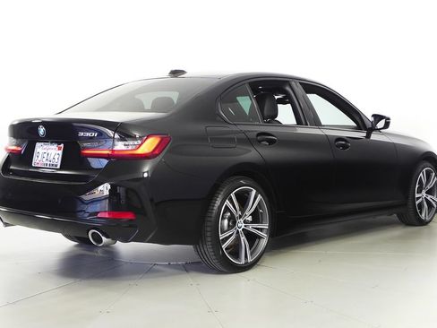 Certified 2023 BMW 330i Sedan RWD image 7