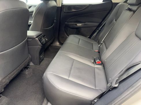 Used 2024 Lexus NX 250 FWD image 33