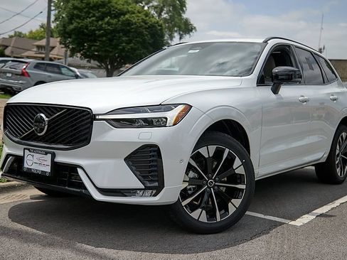 New 2026 Volvo XC60 B5 Plus w/ Protection Package Premier AWD/4WD image 2