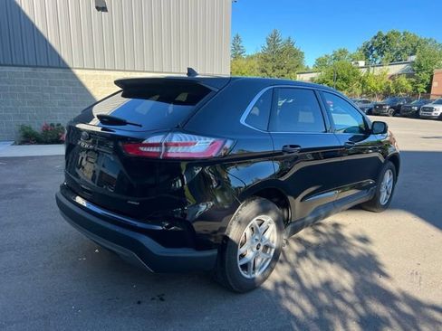 Used 2024 Ford Edge SEL w/ Convenience Package AWD/4WD image 5