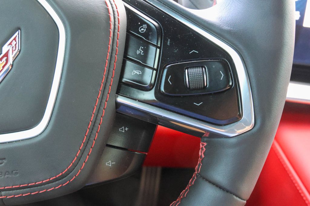 Used 2024 Chevrolet Corvette Stingray Premium Cpe w/ Z51 Performance Package RWD image 28