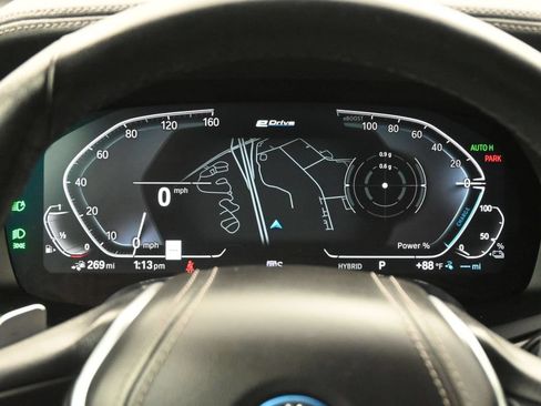 Used 2022 BMW X5 xDrive45e w/ Climate Comfort Package AWD/4WD image 9