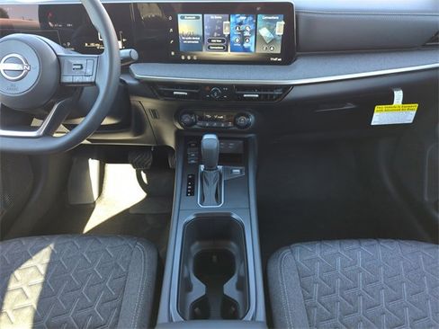 New 2026 Nissan Kicks SV w/ Illumination Package image 21