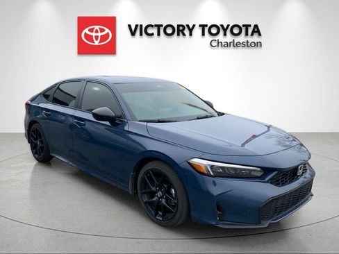 Used 2025 Honda Civic Sport image 5