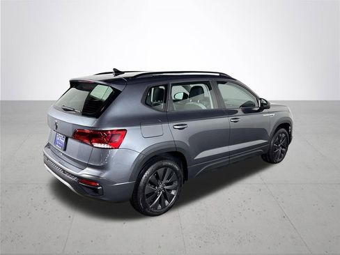 Used 2023 Volkswagen Taos S image 7