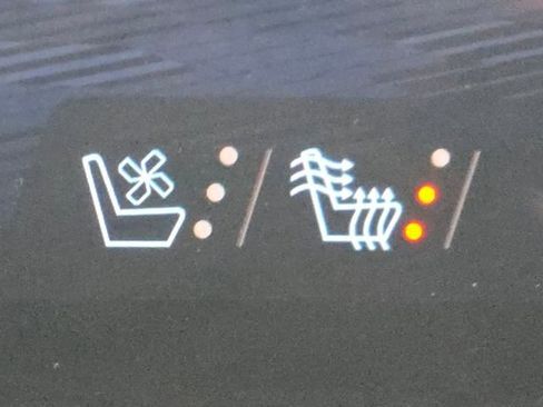 New 2026 Chevrolet Traverse High Country w/ LPO, Floor Liner Package image 17