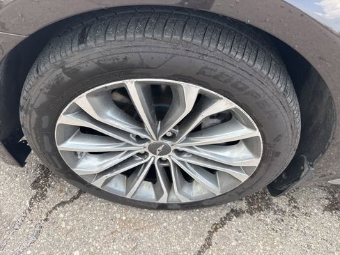 Used 2015 Hyundai Genesis 3.8 w/ Option Group 02 AWD/4WD image 9