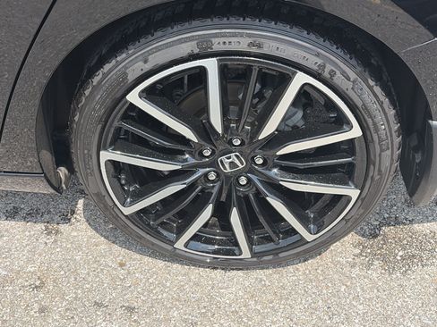 Certified 2025 Honda Accord Touring image 11