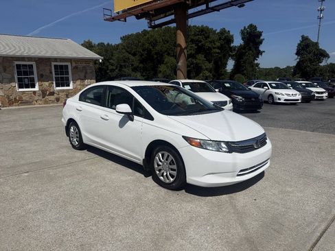 Used 2012 Honda Civic LX image 9