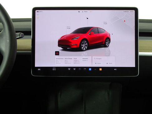 Used 2023 Tesla Model Y Long Range image 27