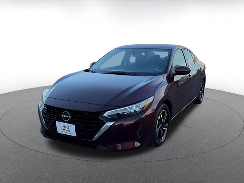 Used 2025 Nissan Sentra SV image 7