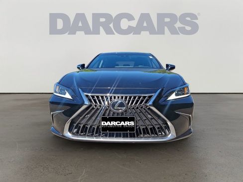 Used 2023 Lexus ES 250 w/ Premium Package AWD/4WD image 2