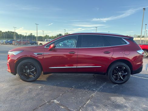 Certified 2023 Buick Enclave Essence w/ Sport Touring Edition AWD/4WD image 6