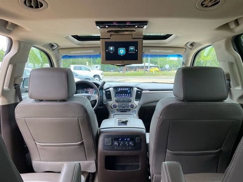 Used 2018 GMC Yukon Denali w/ Open Road Package AWD/4WD image 17