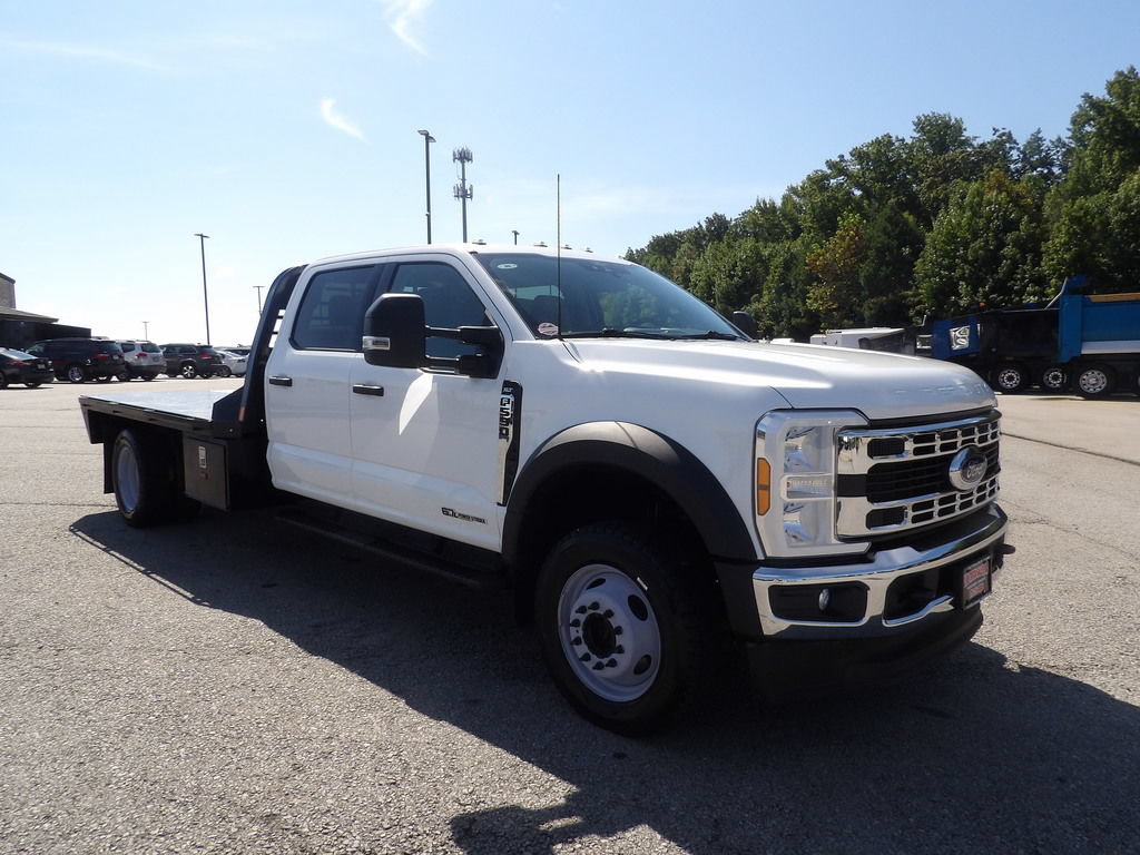 Used 2025 Ford F550 4x4 Crew Cab image 10