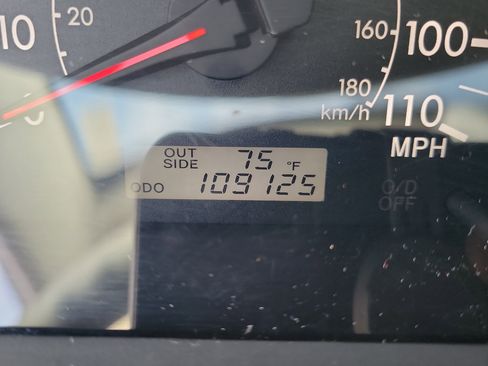 Used 2006 Toyota Corolla CE image 24