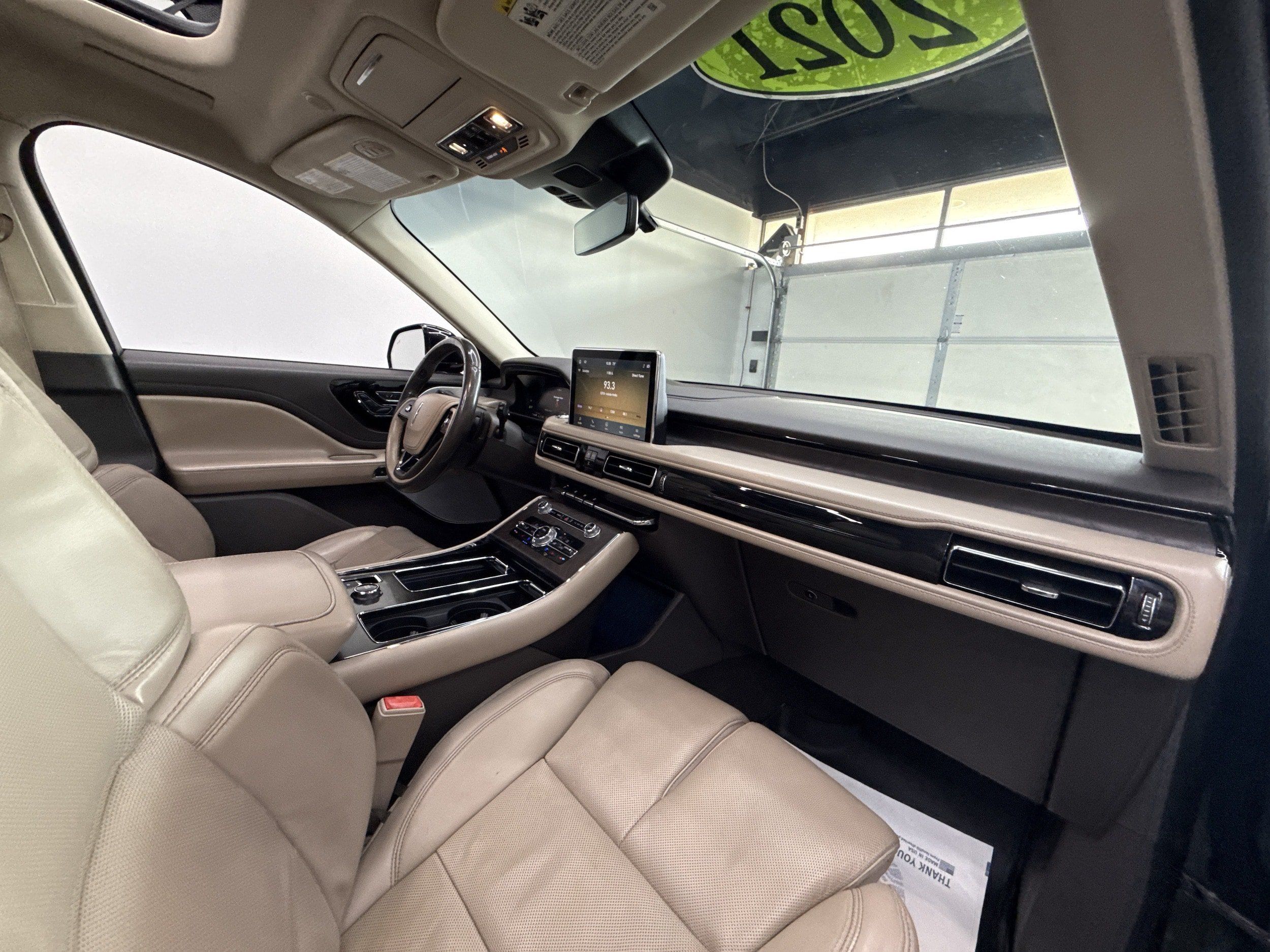 Used 2021 Lincoln Aviator Reserve w/ Equipment Group 201A AWD/4WD image 22