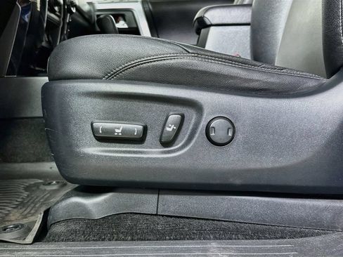 Used 2016 Toyota 4Runner SR5 Premium AWD/4WD image 23