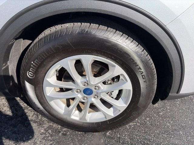 Used 2022 Ford Escape SE w/ Cold Weather Package FWD image 12