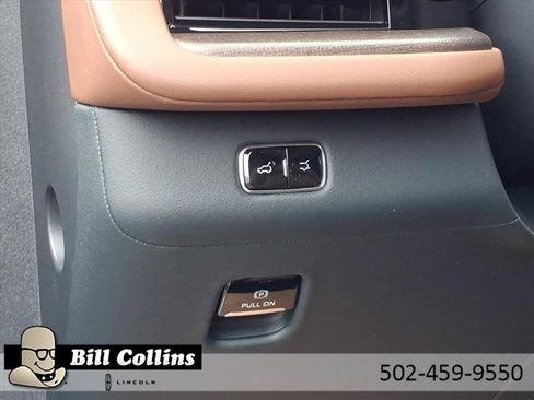 New 2025 Lincoln Navigator Reserve image 19