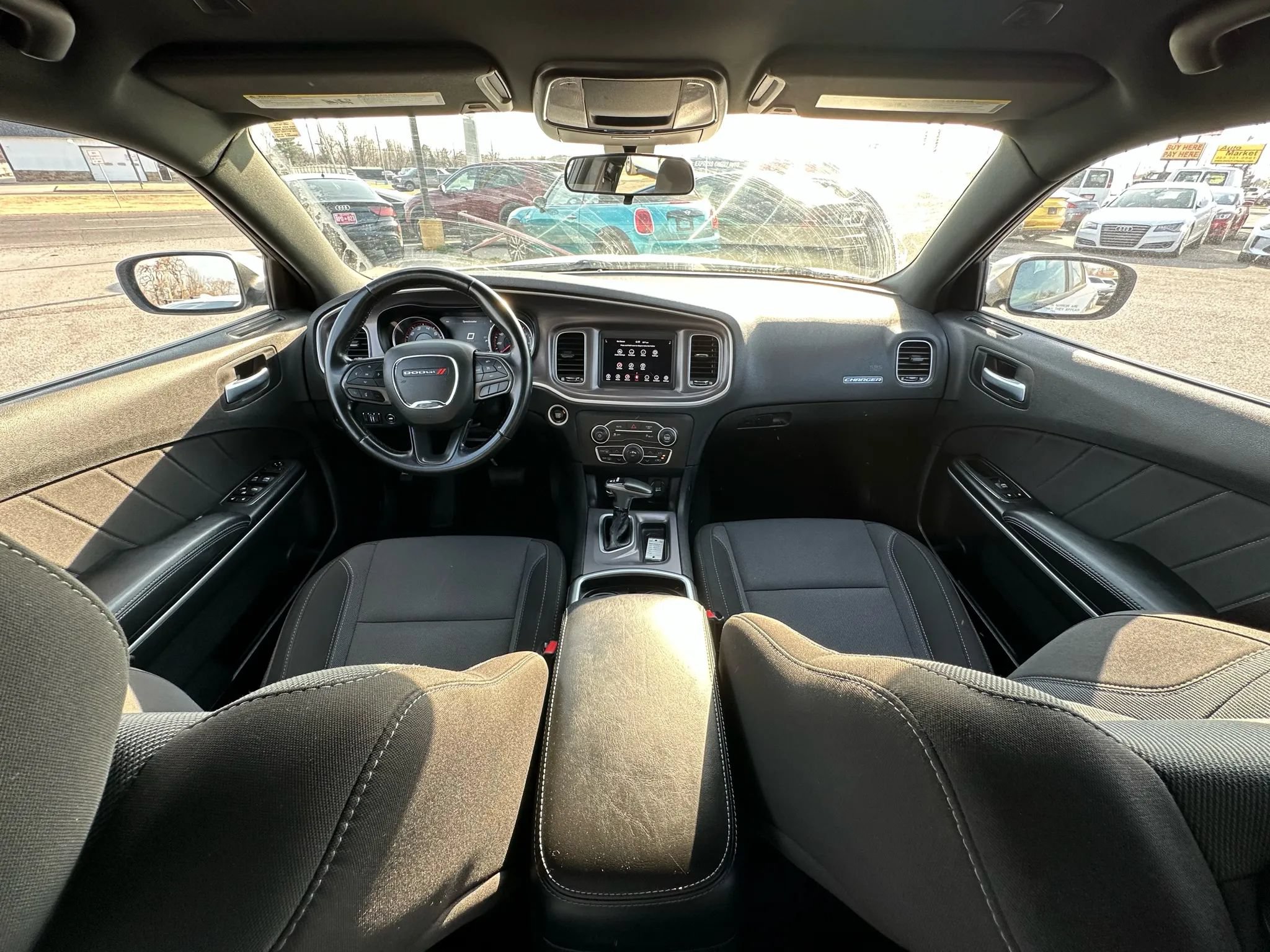 Used 2021 Dodge Charger SXT RWD image 2