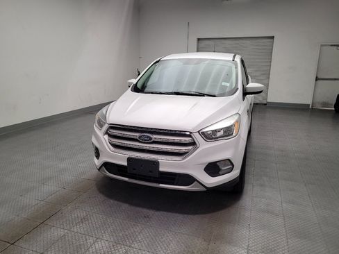 Used 2019 Ford Escape SE FWD image 15