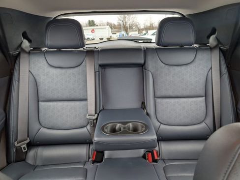 Used 2023 Chevrolet Bolt EUV LT w/ Convenience Package image 16