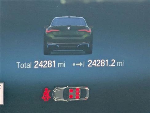 Used 2023 BMW i4 eDrive35 w/ Premium Package image 11
