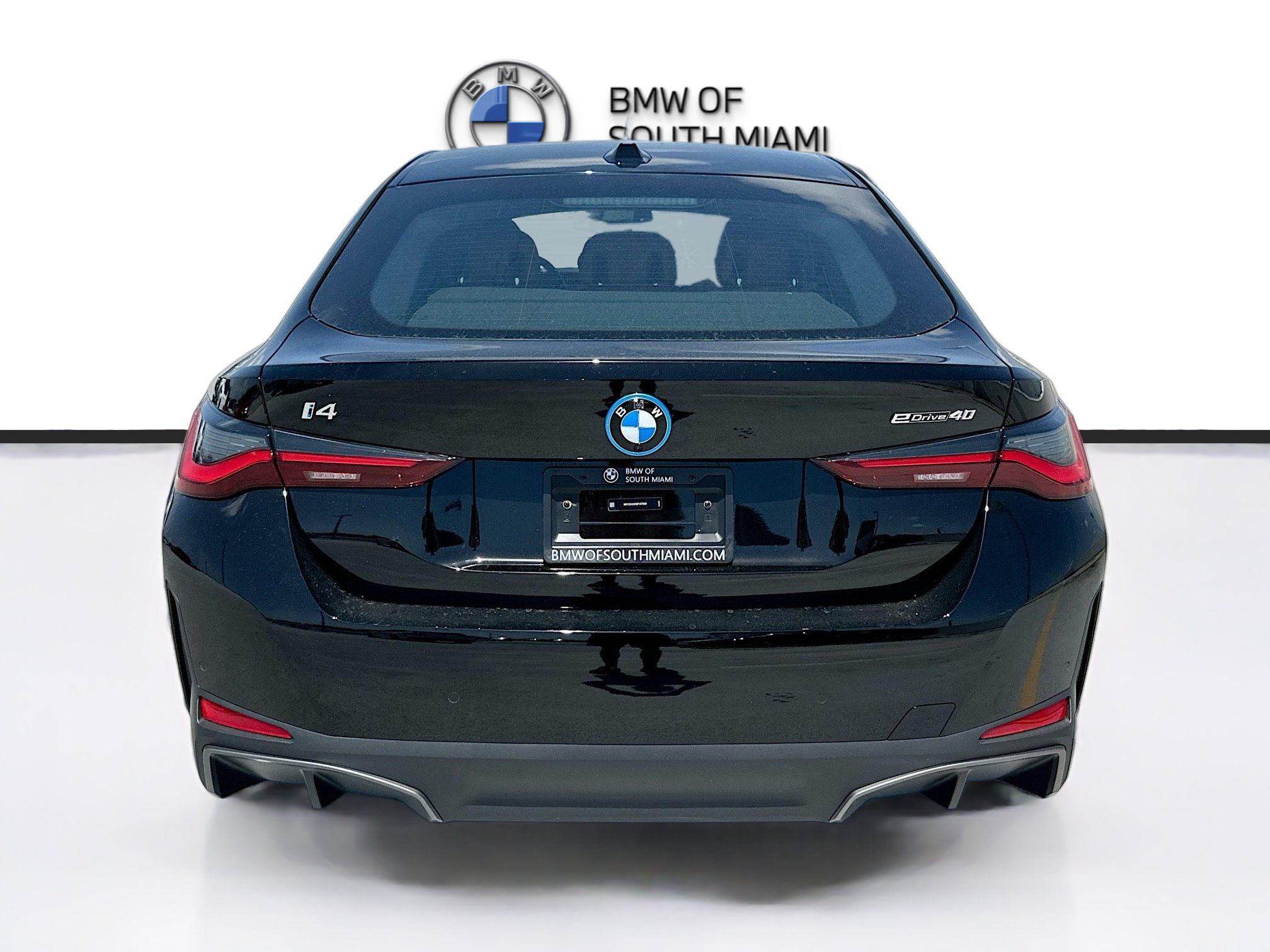 Certified 2025 BMW i4 eDrive40 w/ Parking Assistance Package RWD image 6