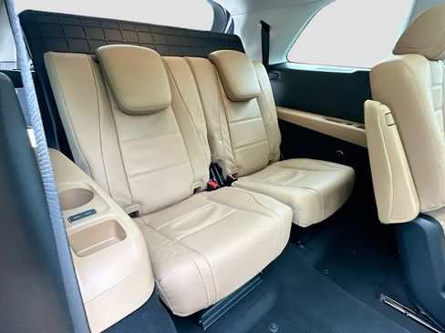 Certified 2026 Mercedes-Benz GLS 450 4MATIC image 29