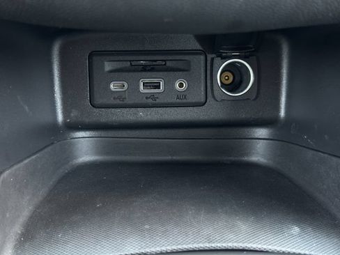 Used 2024 Chevrolet Equinox RS w/ RS Leather Package FWD image 20