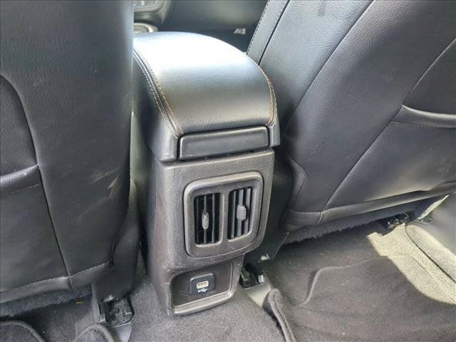 Used 2020 Jeep Compass Latitude FWD image 13