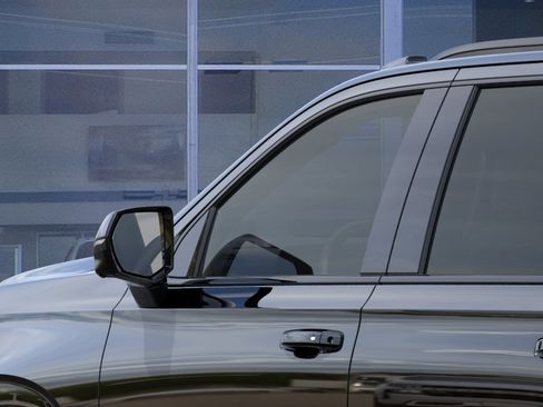 New 2026 Chevrolet Suburban RST AWD/4WD image 14