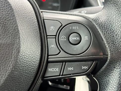 Used 2024 Toyota Corolla LE FWD image 37