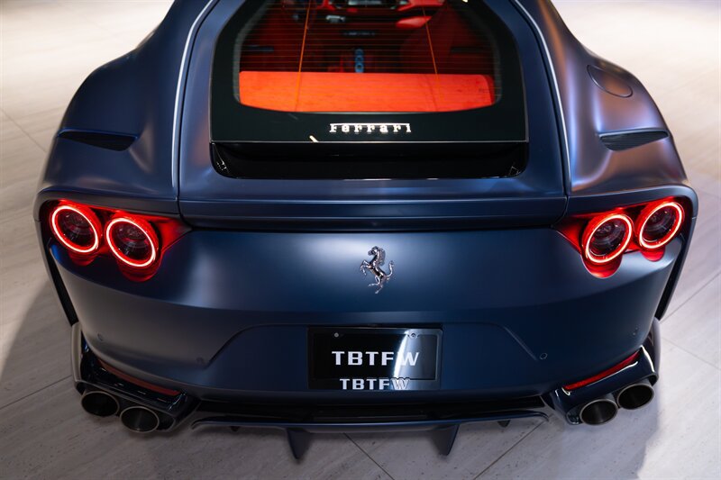 Used 2018 Ferrari 812 Superfast RWD image 28