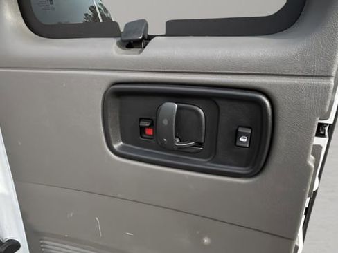 Used 2023 Chevrolet Express 3500 LS image 33