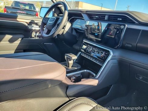 New 2026 GMC Sierra 1500 Denali AWD/4WD image 21