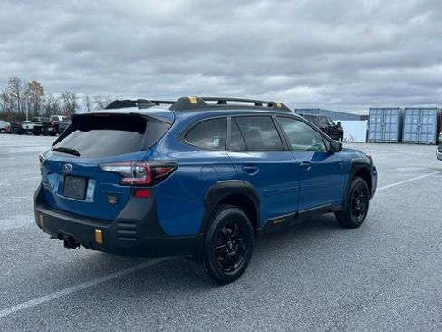 Used 2022 Subaru Outback Wilderness image 3