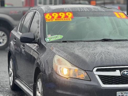 Used 2013 Subaru Legacy 2.5i Premium image 9