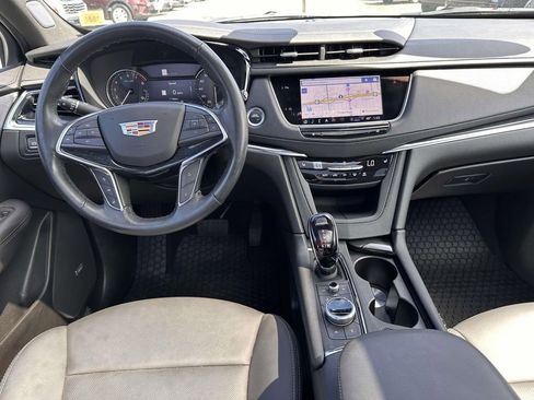 Used 2024 Cadillac XT5 Premium Luxury AWD/4WD image 16