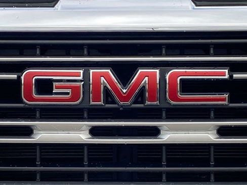 Used 2024 GMC Sierra 1500 SLE image 31