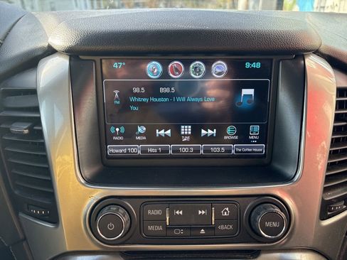 Used 2018 Chevrolet Tahoe LT image 15