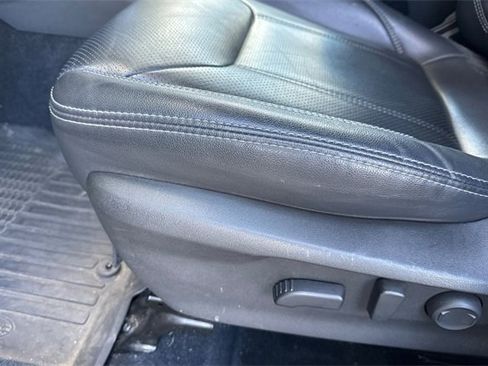 Used 2022 Subaru Forester Touring w/ Popular Package #3 image 13