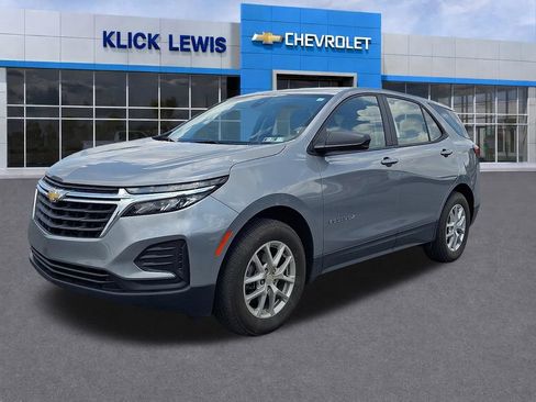 Used 2024 Chevrolet Equinox LS AWD/4WD image 3