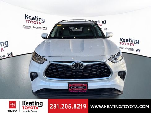 Used 2025 Toyota Highlander Limited image 2